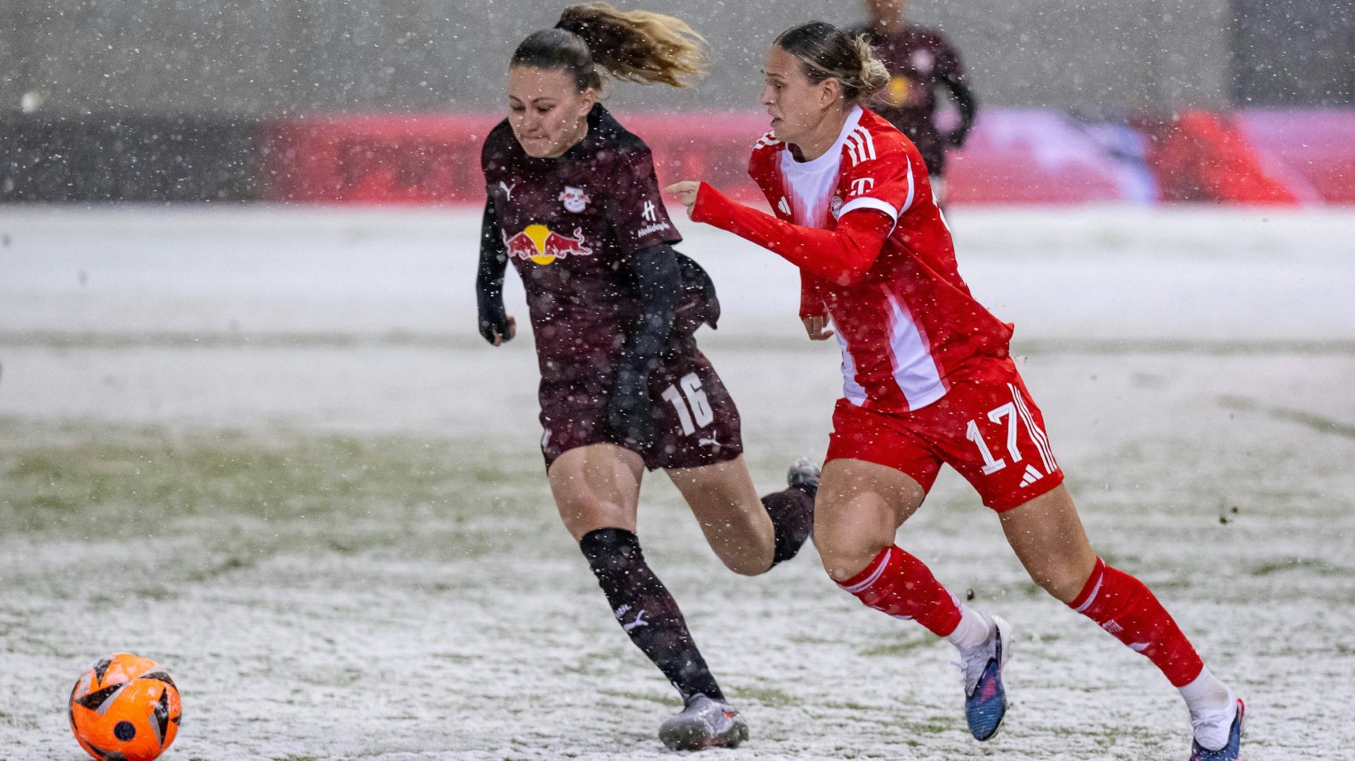 Bayern-Frauen triumphieren entspannt im Schneetreiben