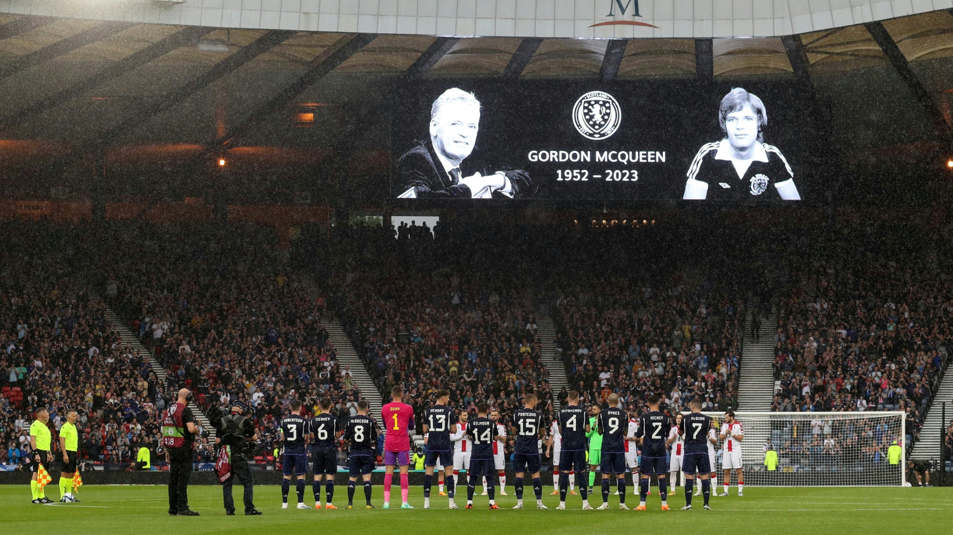 Tod von McQueen: Kopfbälle spielten wahrscheinlich eine Rolle