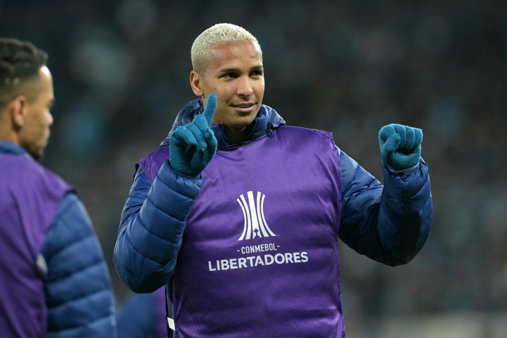 Liga de Quito contrata al polémico delantero brasileño Deyverson