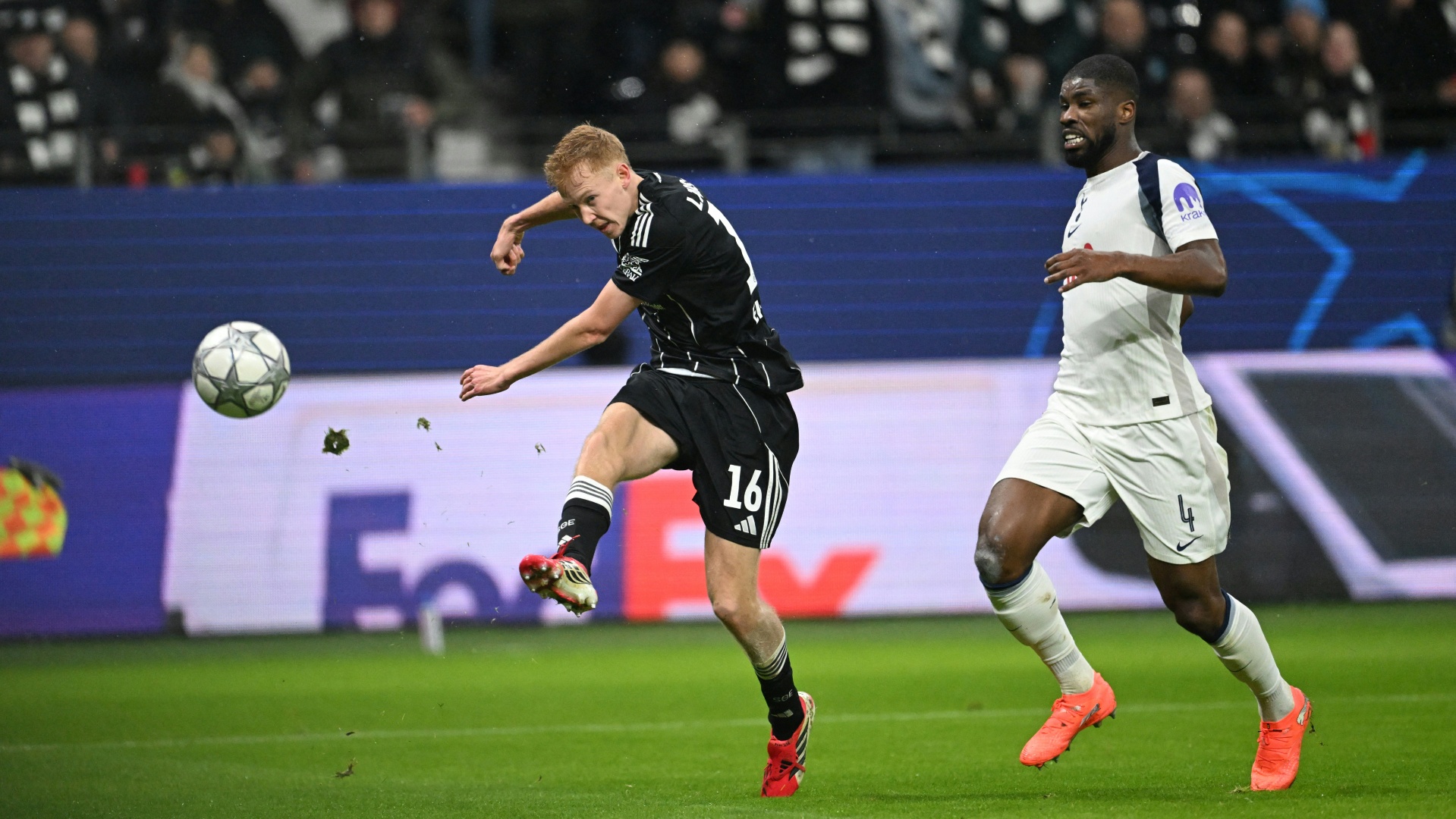 Champions League Frankfurt scheidet mit Niederlage aus
