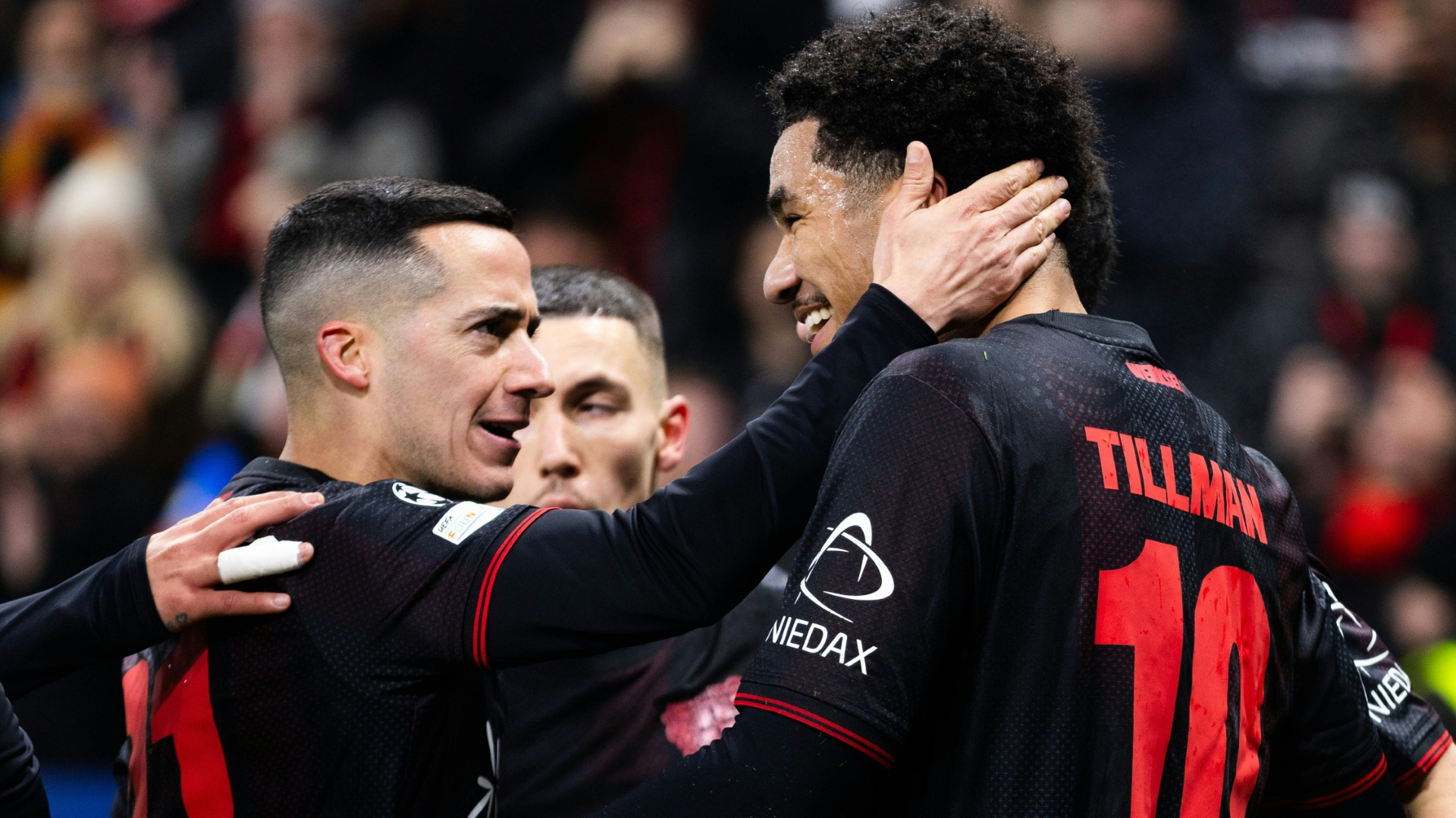 BVB und Bayer in den Play-offs, danach gegen den FC Bayern?