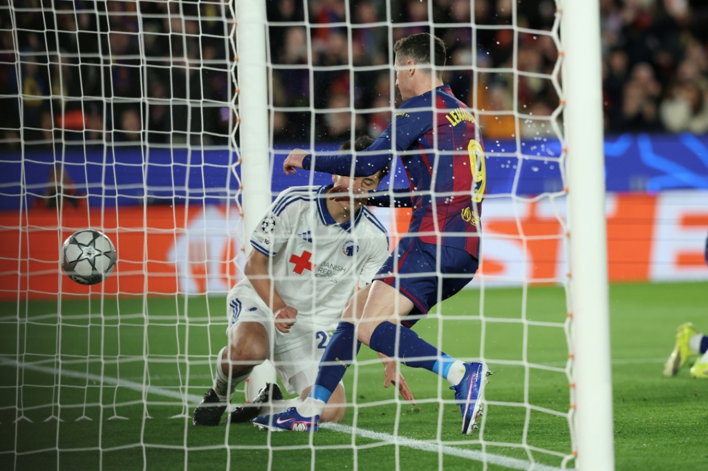 Barcelona rozgromiła Kopenhagę i zapewniła sobie awans do 1/8 finału Ligi Mistrzów