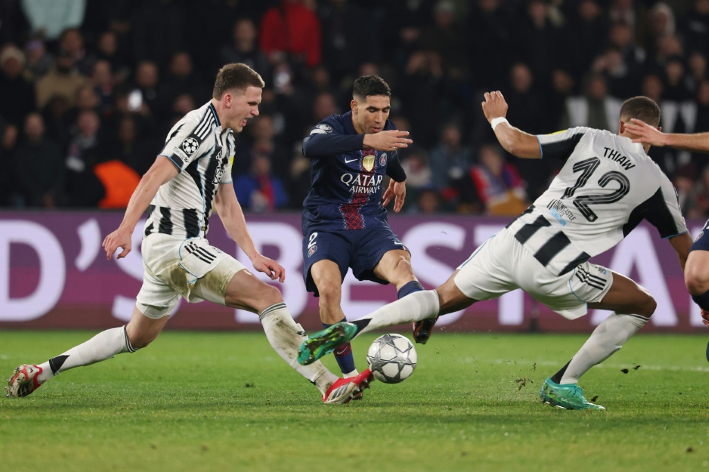 PSG i Newcastle w barażach Ligi Mistrzów po remisie