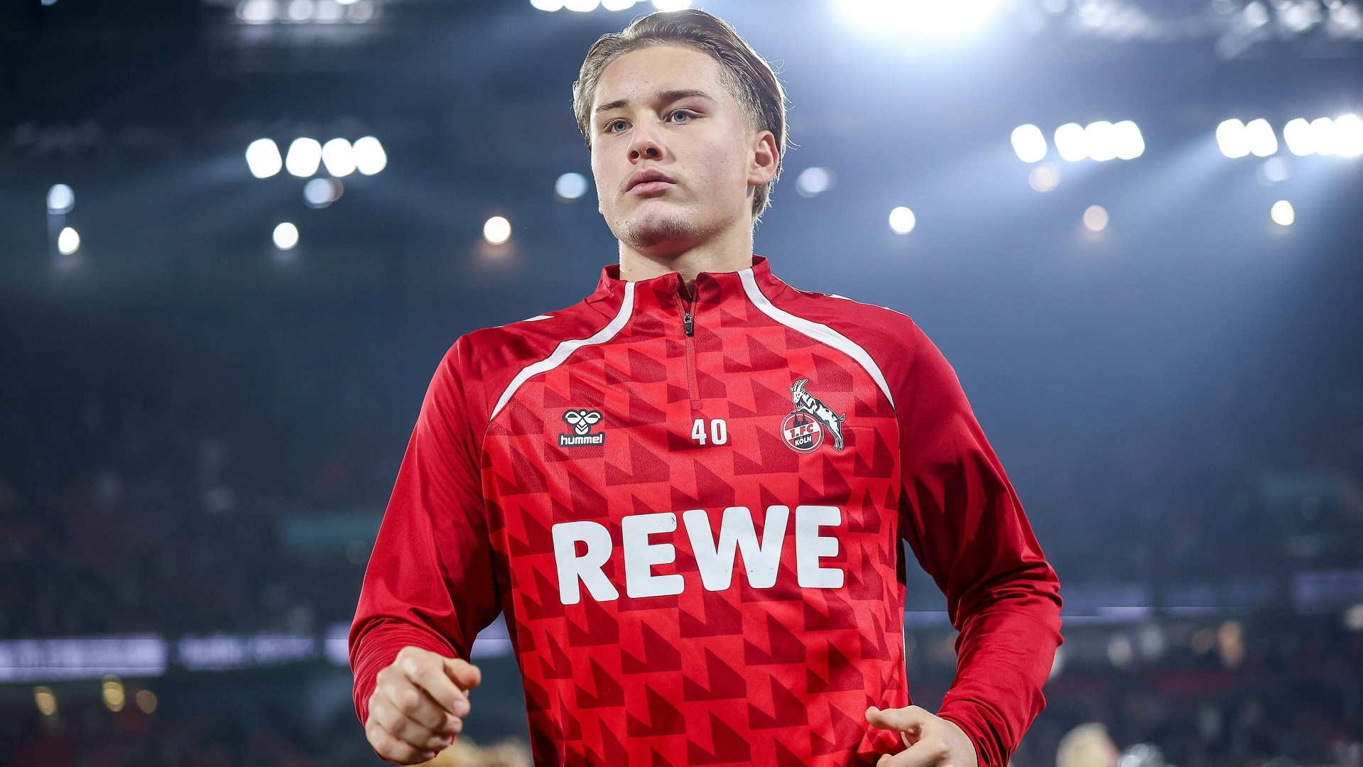 Köln bindet Sturmtalent Schenten bis 2030