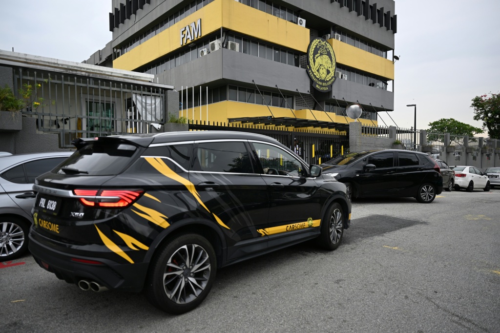 Kemarahan Meletus Karena Upaya Meningkatkan Prestasi Sepak Bola Malaysia Malah Gagal Total