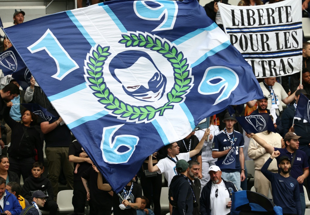 Ligue 1: les fans du Paris FC, à quel niveau de divisions?