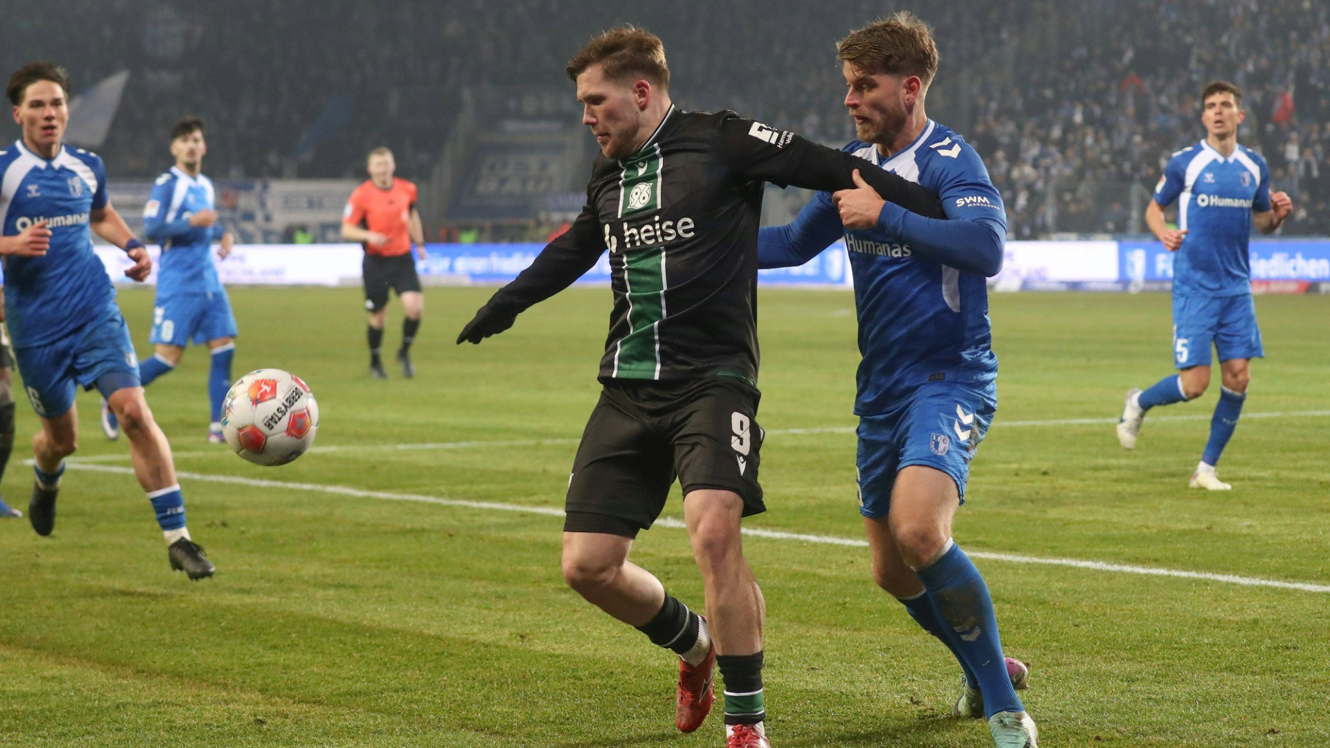 Titz holt Sieg mit Hannover an ehemaligem Wirkungsort