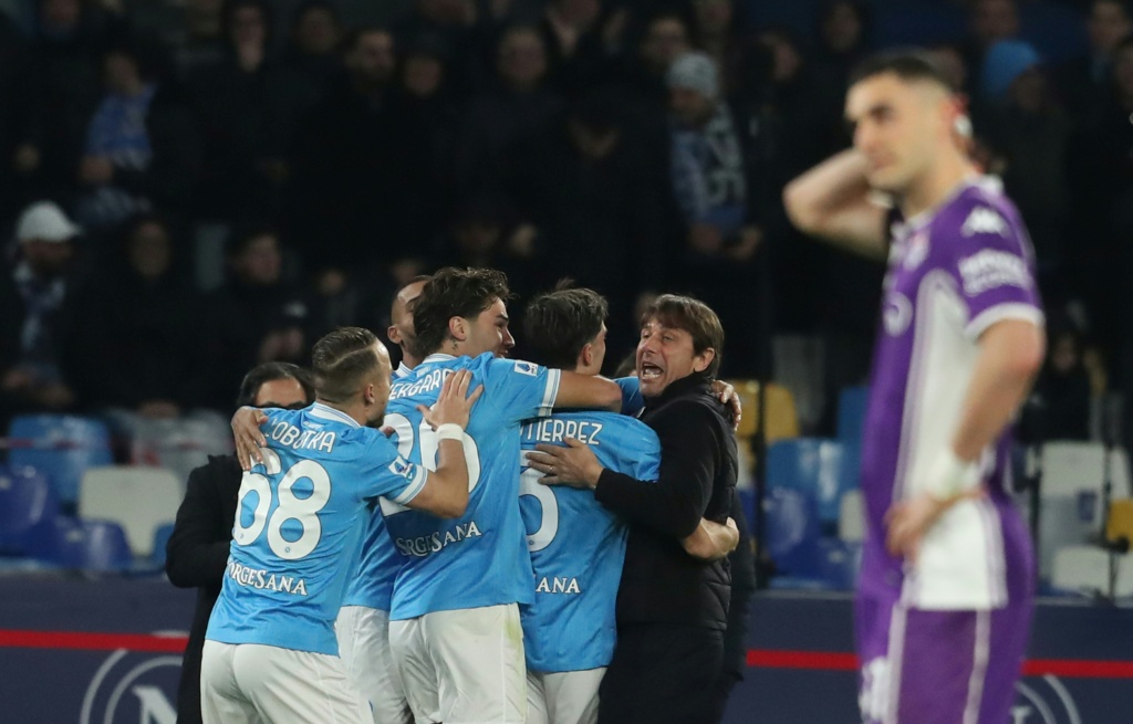 Italie: Naples retrouve ses couleurs