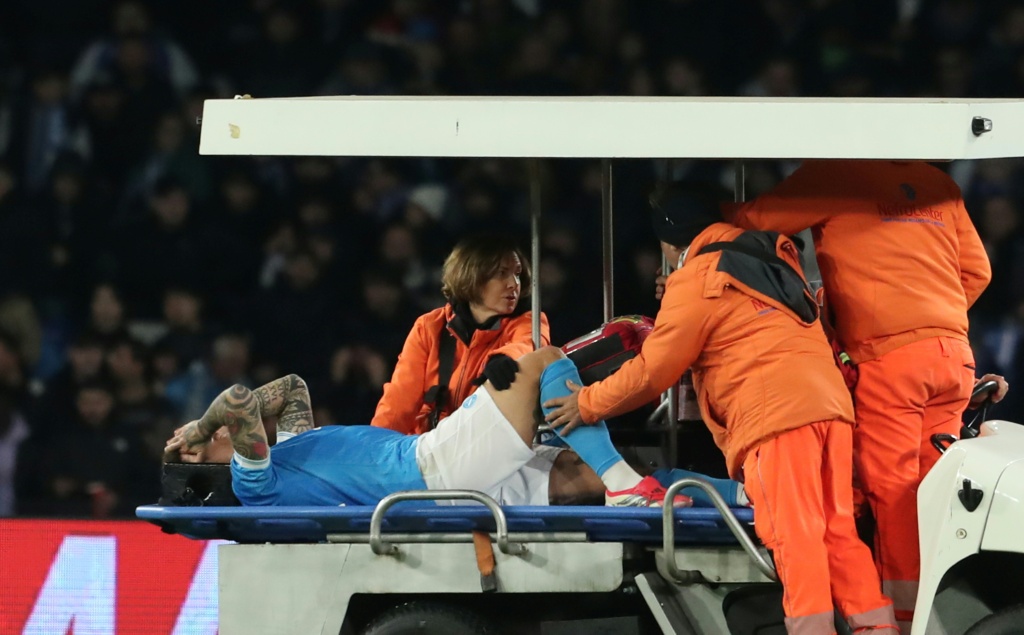 Giovanni Di Lorenzo ingresa en la enfermería del Napoli por esguince de rodilla