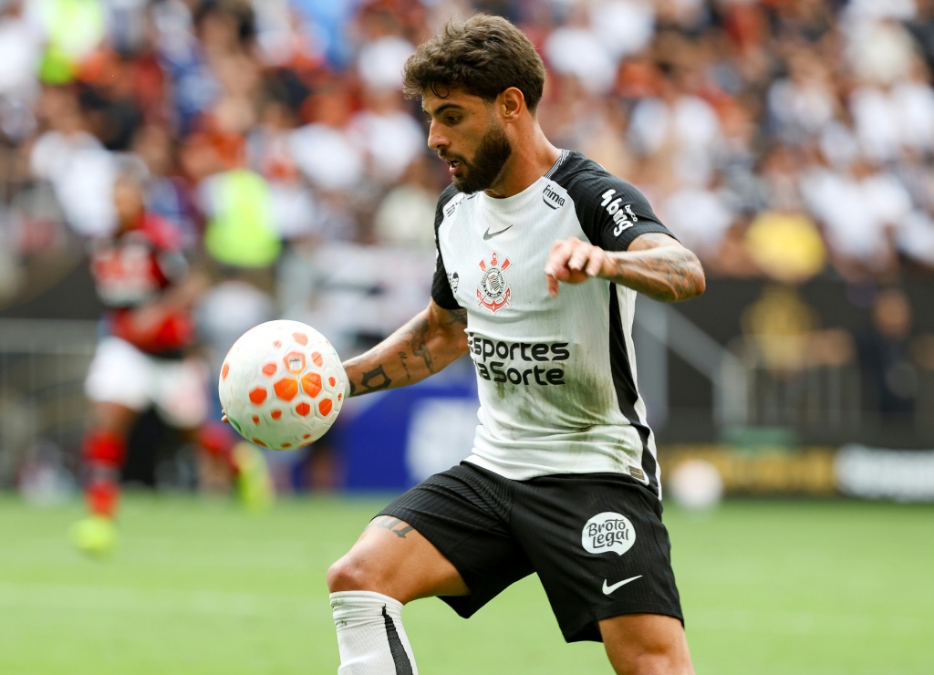 Corinthians se adjudica la Supercopa de Brasil tras superar al opulento Flamengo