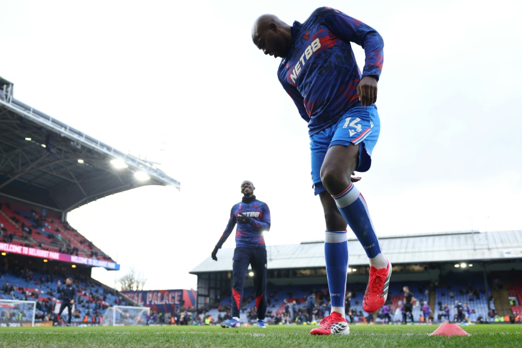 El AC Milan renuncia al traspaso de Mateta después de pruebas médicas