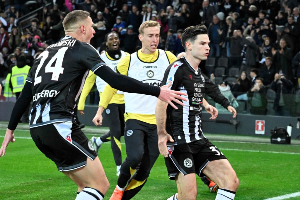 Roma encaja una derrota dolorosa ante el Udinese