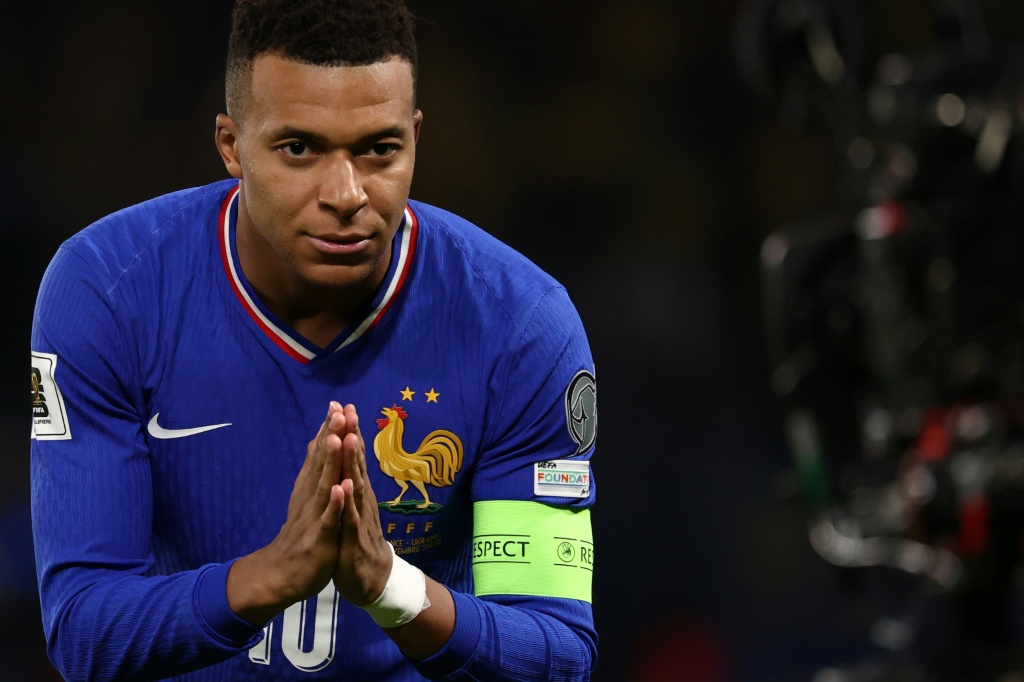"Mbappé no precisa recorrer 11 km en cada encuentro", afirma Deschamps