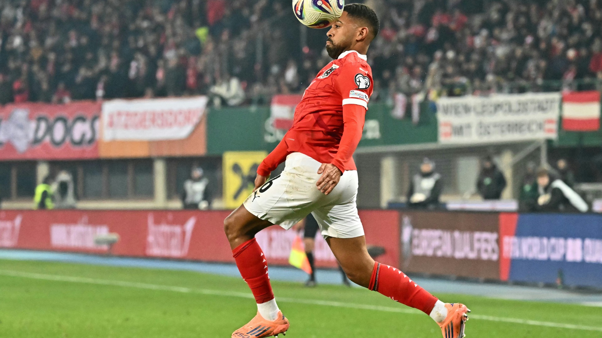 Mainz 05 verlängert den Vertrag mit Phillipp Mwene