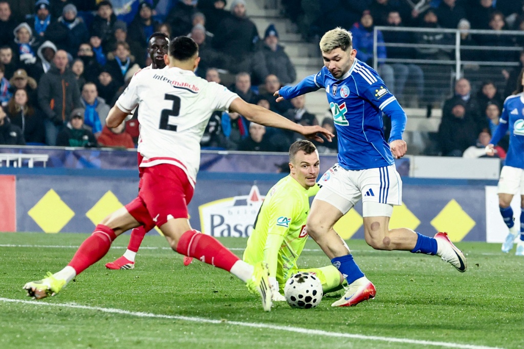 Strasbourg Kalahkan Monaco dengan Mudah dan Lolos ke Perempat Final Piala Prancis