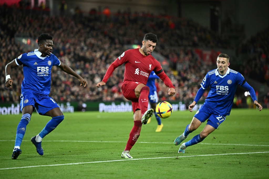 Celtic haalt Oxlade-Chamberlain binnen op kortlopend contract