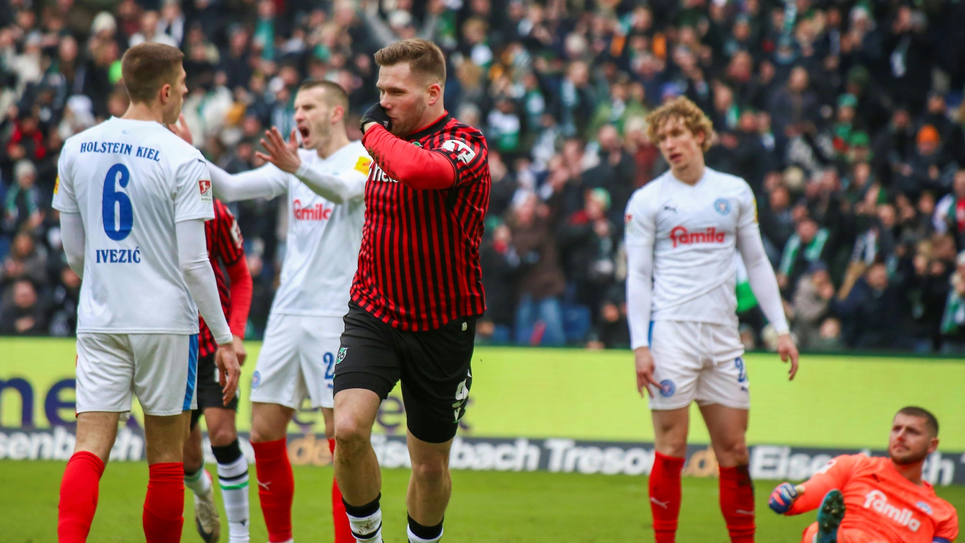 Hannover gewinnt im Duell um den Aufstieg