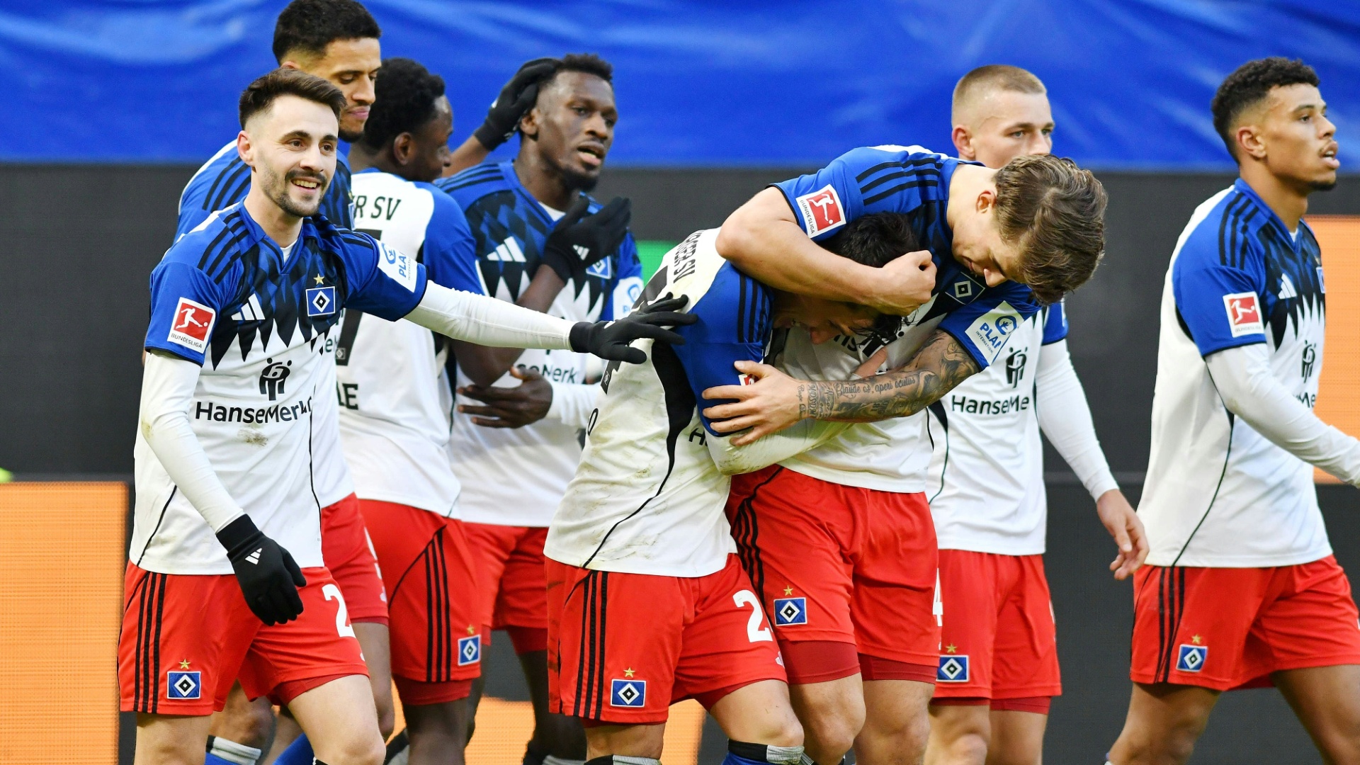 Sieg ueber Ex-Trainer Baumgart: HSV besiegt Union