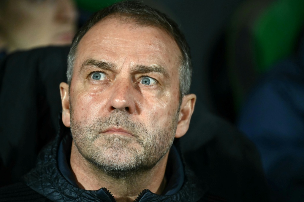 Flick calls for Barcelona reaction after Atletico Copa thrashing