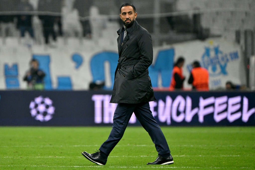 Sportovní ředitel Marseille Benatia opouští klub