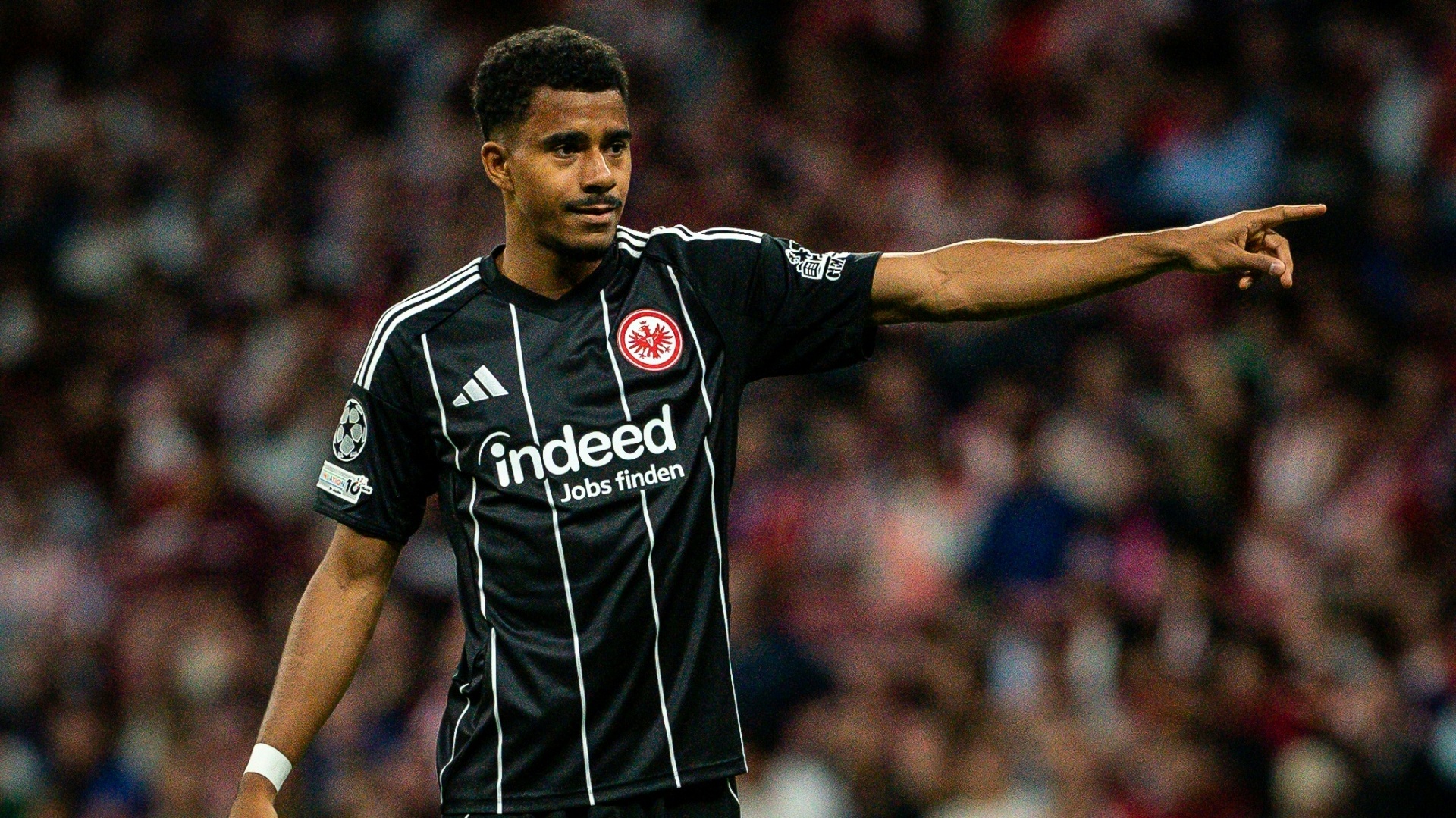 Verletzungsprobleme bei Frankfurt: Knauff ausfallend