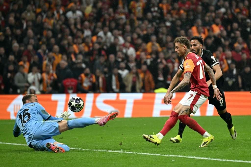 Ligue des champions: la Juve assommée 5 à 2 par Galatasaray