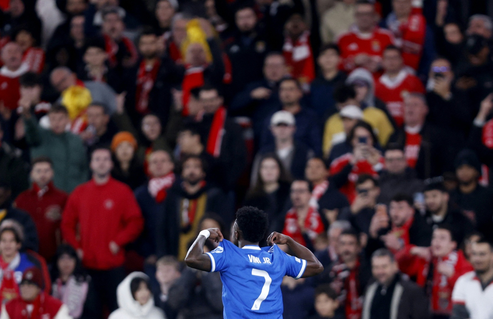 Rassismus Skandal Benfica prüft zwei Anhänger