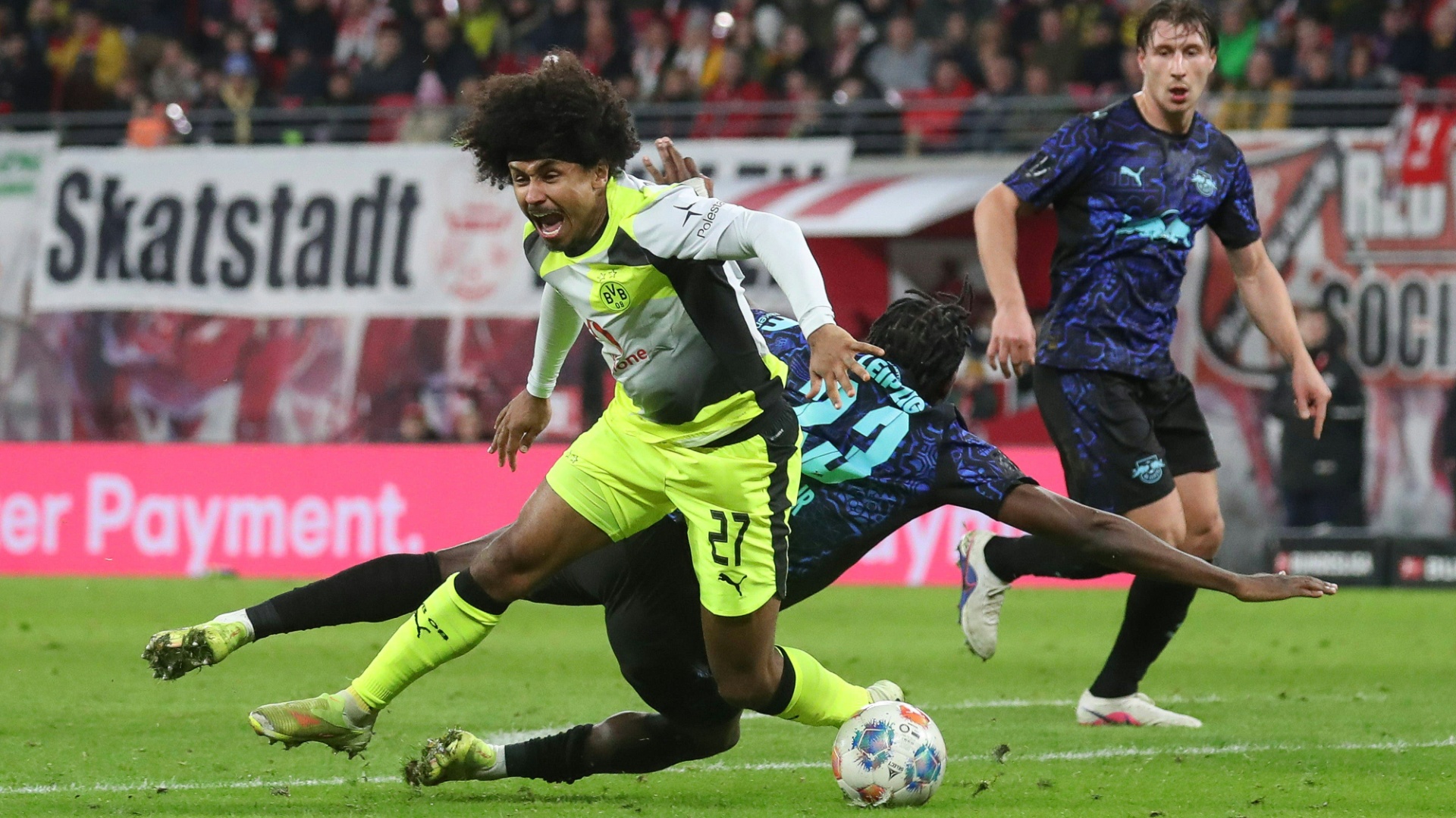 Umstrittene Situation mit Adeyemi: "Deutlicher Strafstoß"