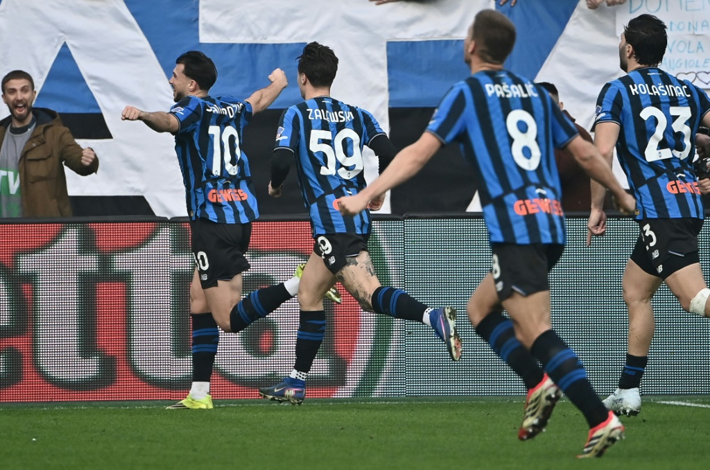 Napoli cai diante da Atalanta e distancia-se da corrida ao bicampeonato