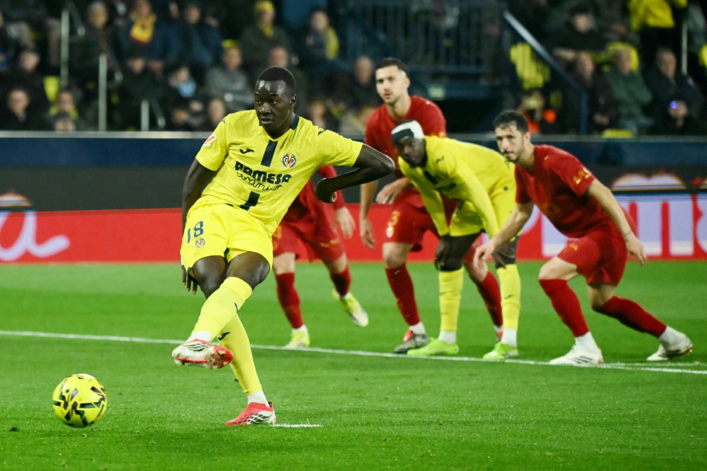 Espagne: le Barça retrouve le sourire et reprend la tête