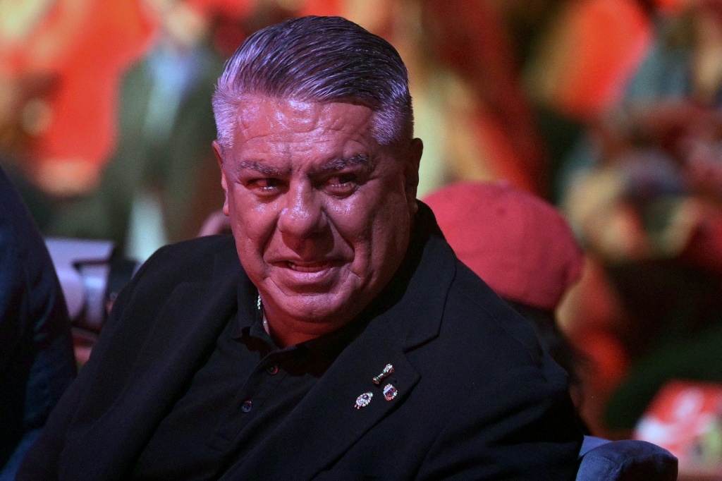 Tribunal argentino permite que presidente da AFA viaje à Colômbia e ao Brasil