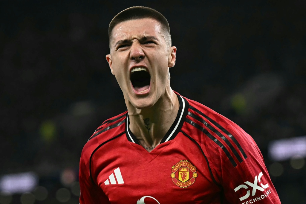 Sesko sebagai Cadangan Super Bawa Man United Menang atas Everton