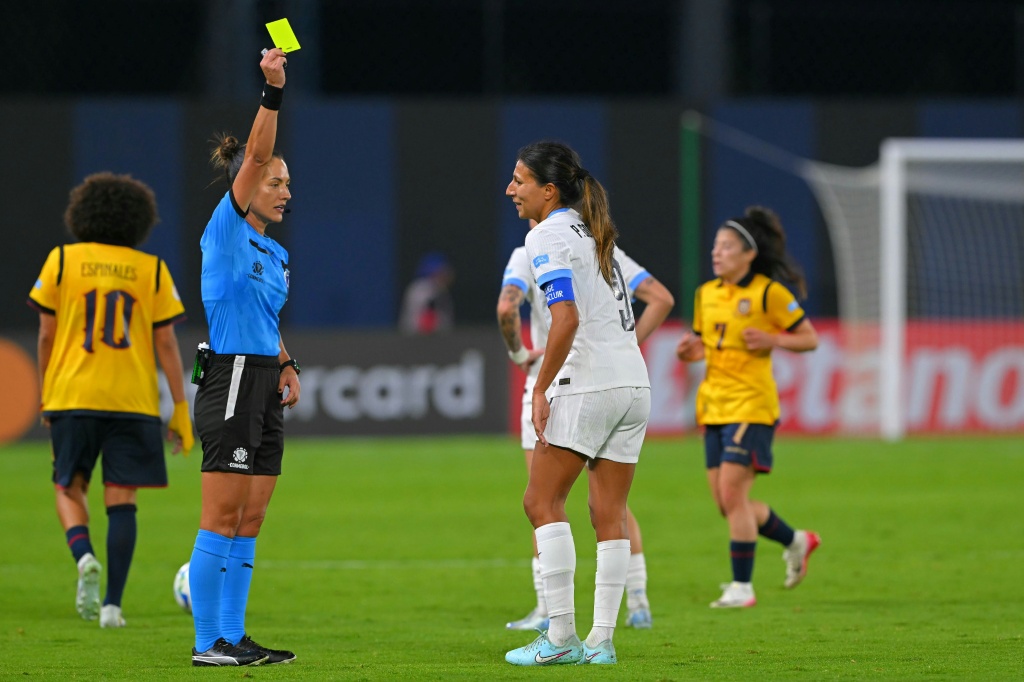 Red Bull Bragantino sanciona a un futbolista por declaraciones sexistas contra una colegiada
