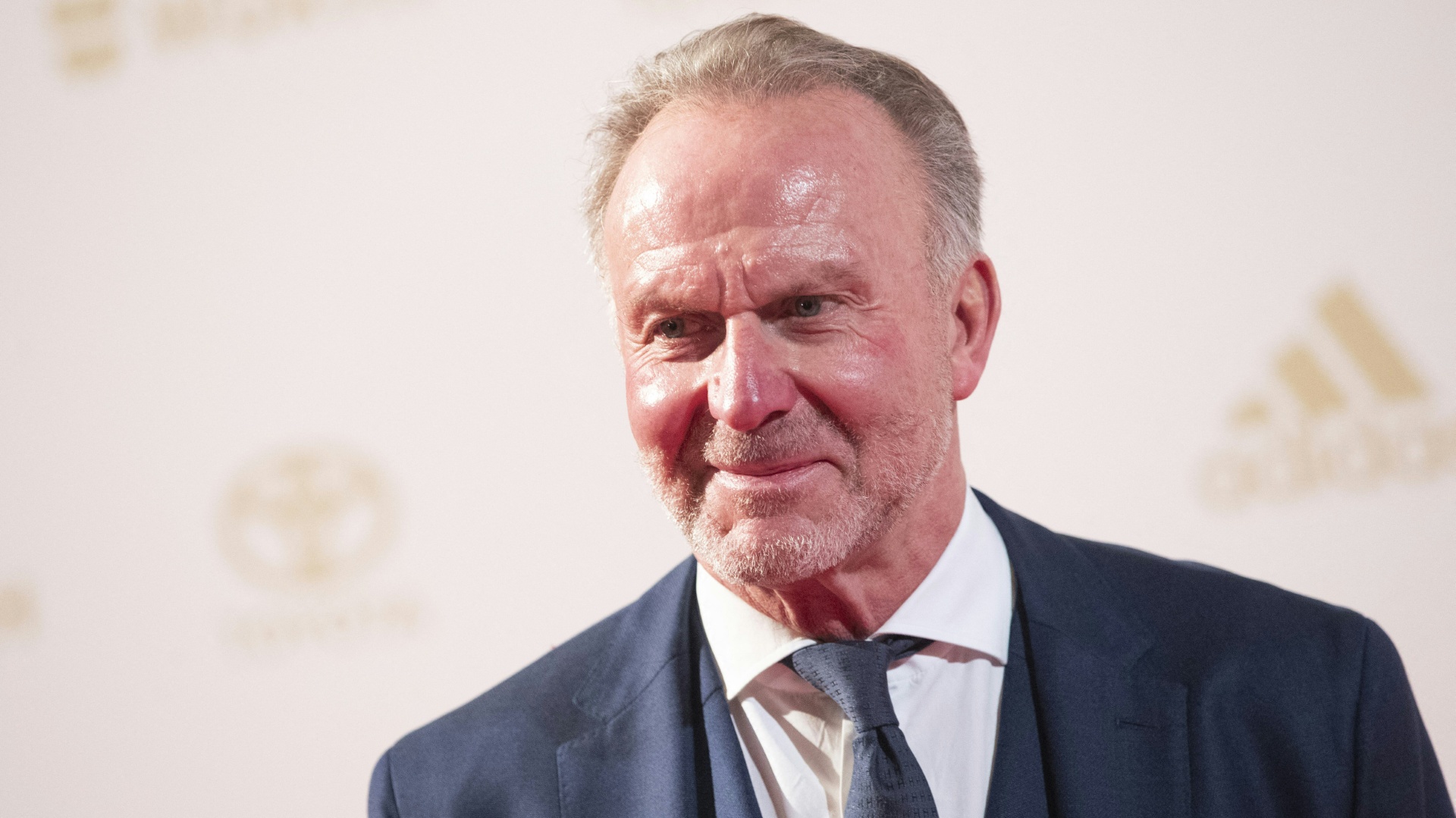 "Unmoralische" Zahlungen: Rummenigge kritisiert Berater ebenfalls