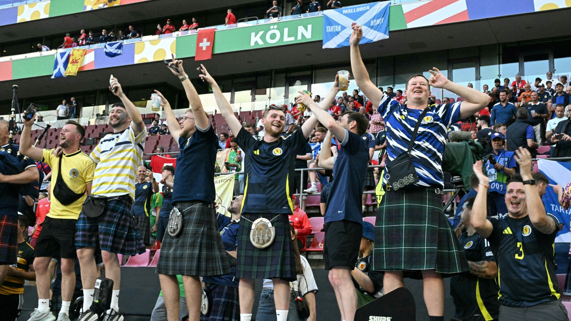 Kilt Tasche genehmigt FIFA Sonderregel für Schotten