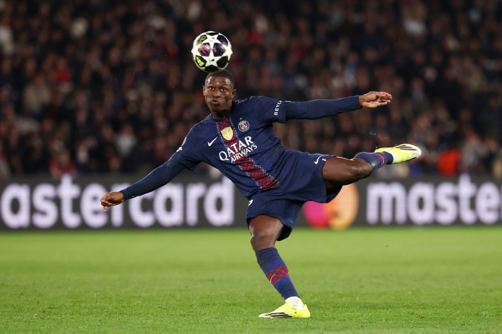 El PSG mantiene la esperanza en la Champions aunque su imagen de dominador se desvanece gradualmente