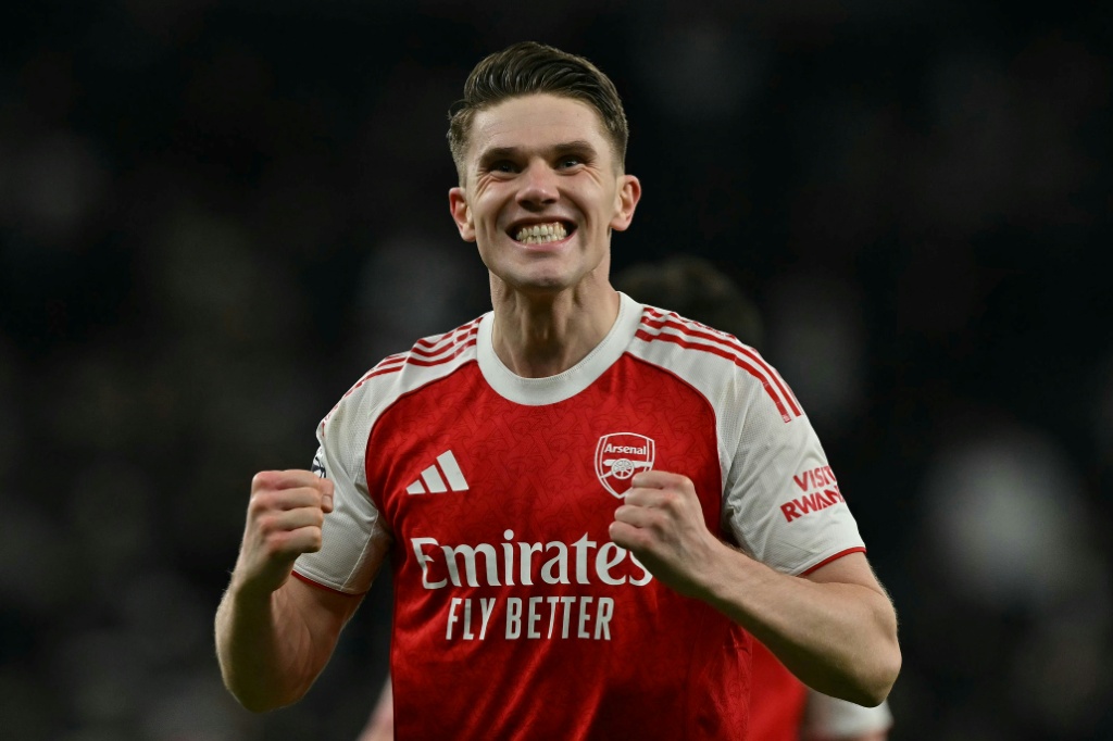 De clássico para clássico o Arsenal procura confirmar o êxito da sua terapia de grupo