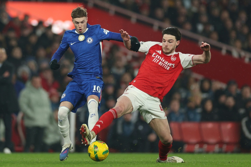 Arsenal to encounter Chelsea in key title challenge with struggling Tottenham under scrutiny