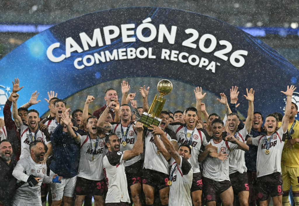 Tormenta de triunfo en el Maracaná: Lanús se corona en la Recopa Sudamericana