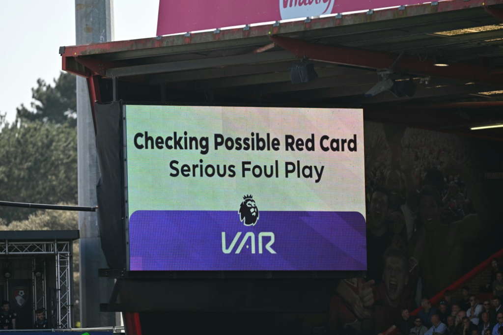 Cakupan VAR Diperluas Masuk Kartu Kuning Kedua serta Tendangan Sudut Jelang Piala Dunia