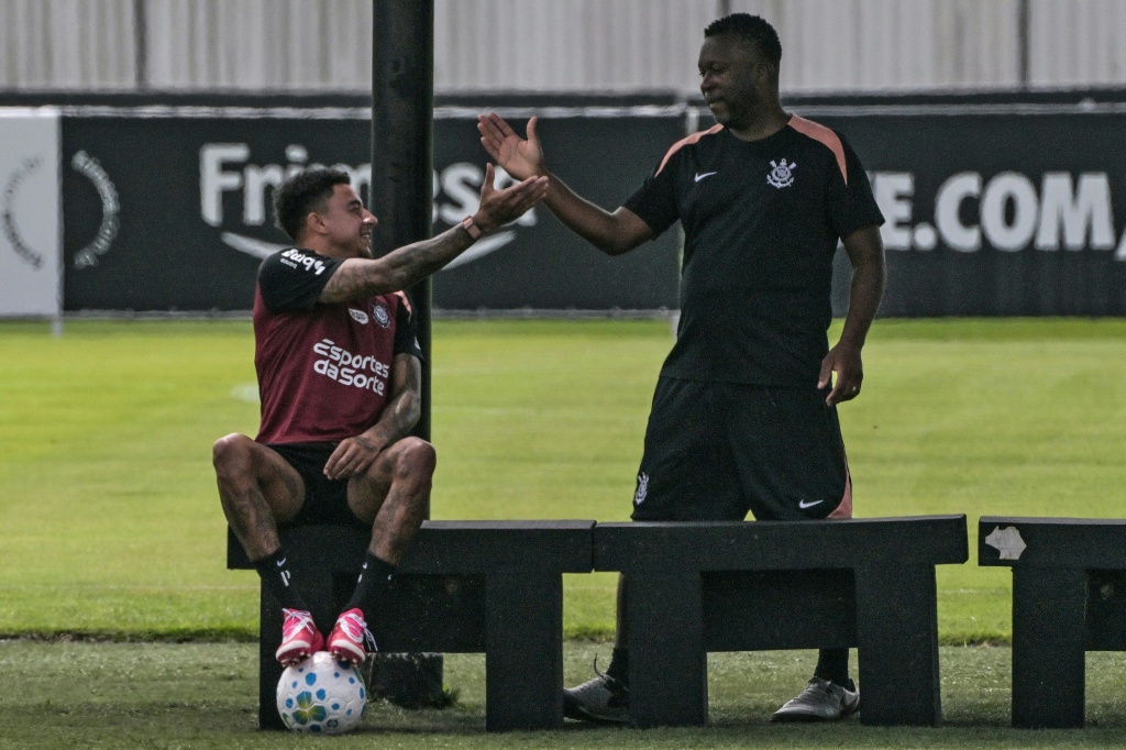 El inglés Jesse Lingard entrena con Corinthians a la espera del anuncio de su fichaje