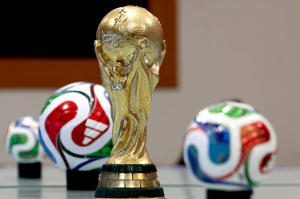 Sheinbaum inicia concurso de embaixadinhas para oferecer bilhete à inauguração da Copa