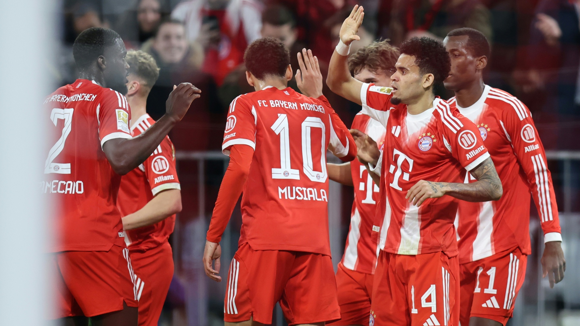 Ohne Kane läuft es rund: Bayern bezwingen Gladbach