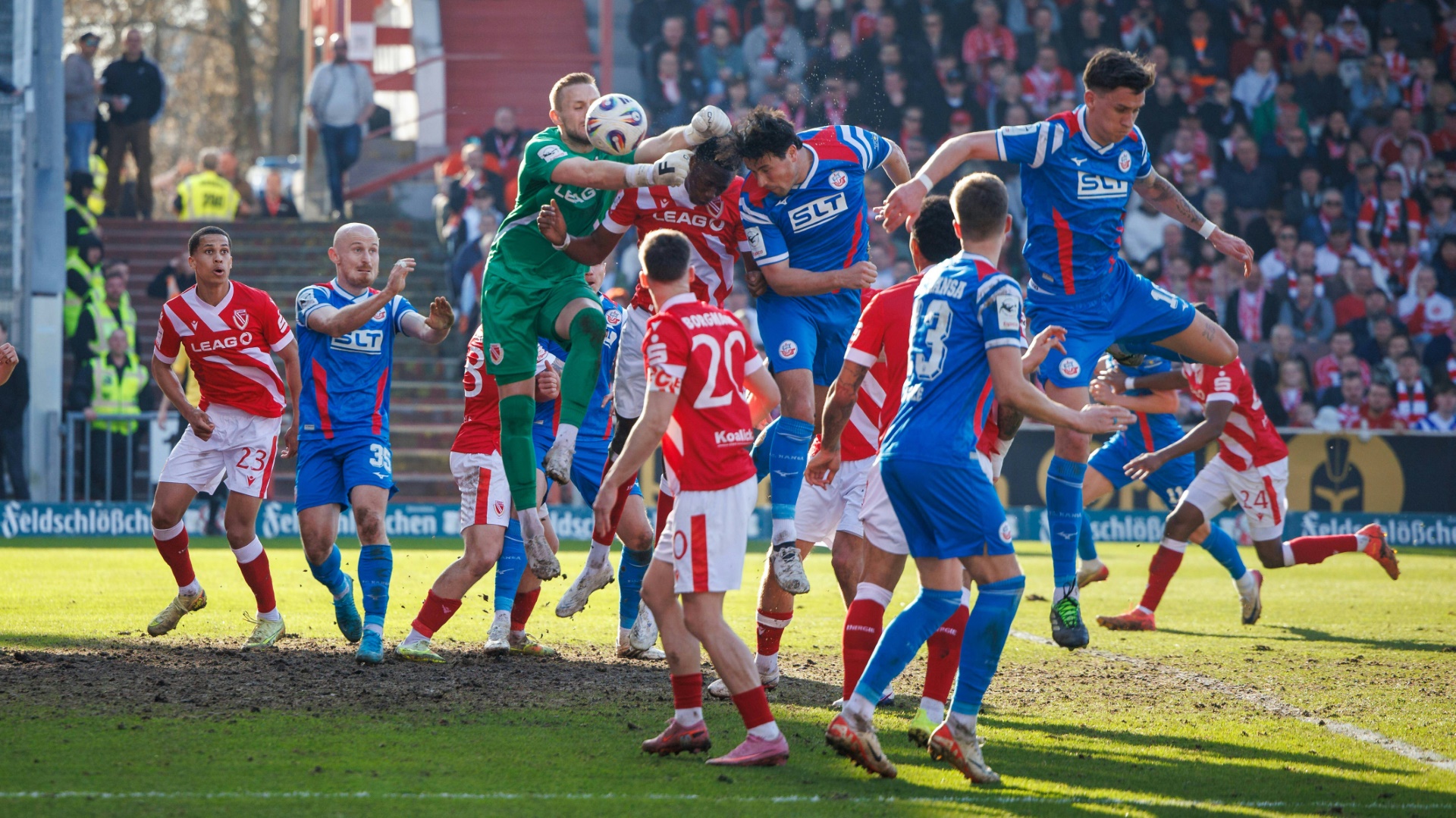 3. Liga: Cottbus vergrößert Abstand zu Rostock