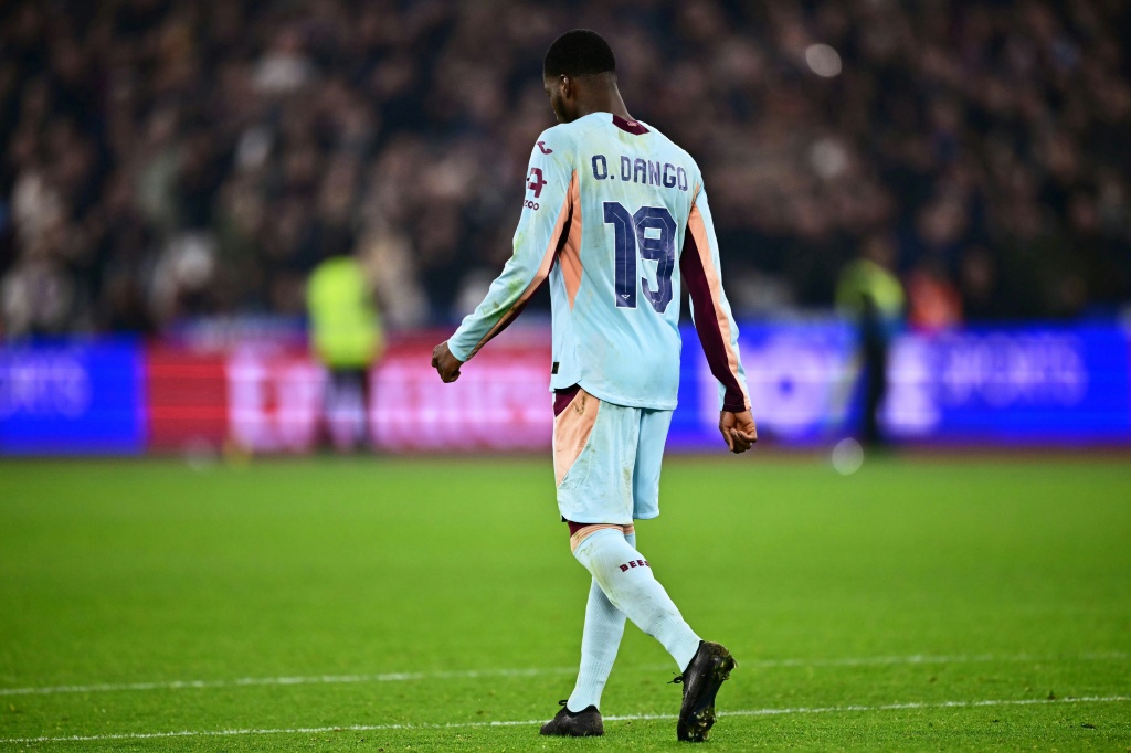 West Ham accede ai quarti di FA Cup dopo l'errore dal penalty di Ouattara