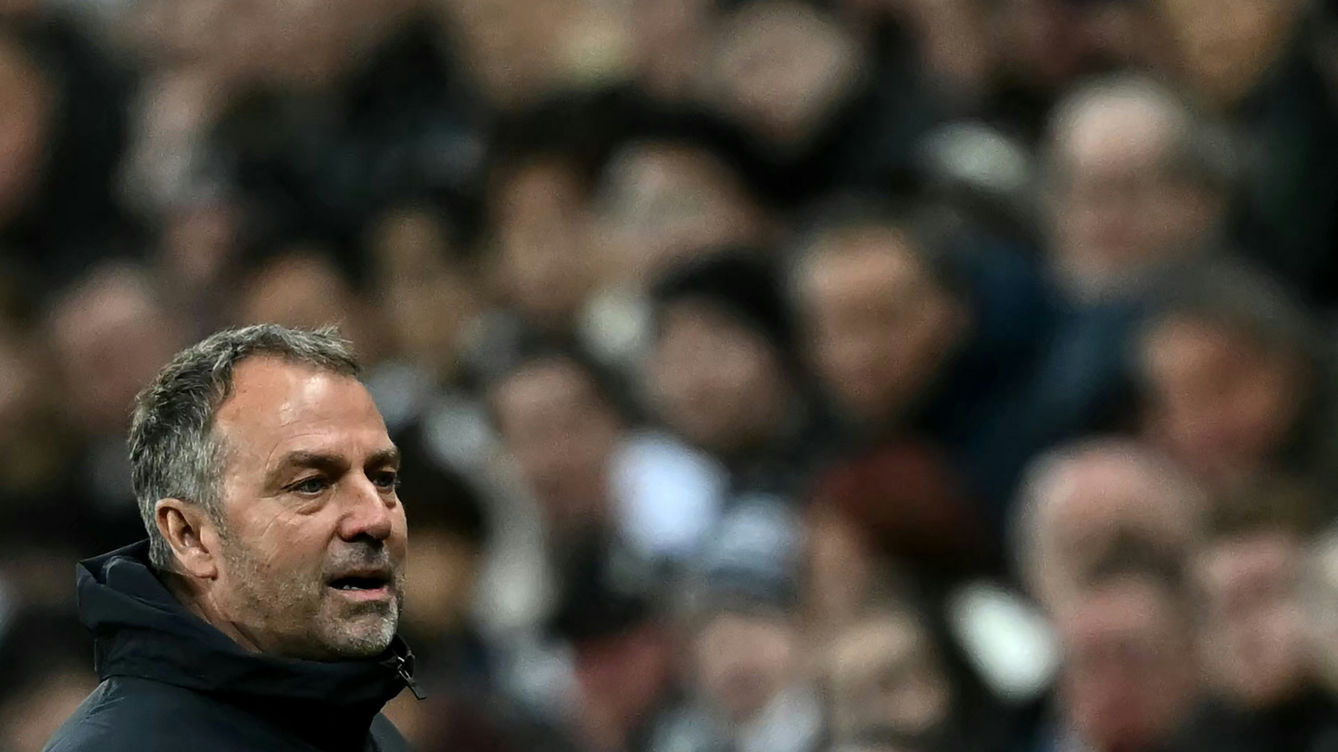 Yamal sichert Flick den Punkt und die Spurs tauchen Torwart nach 17 Minuten aus