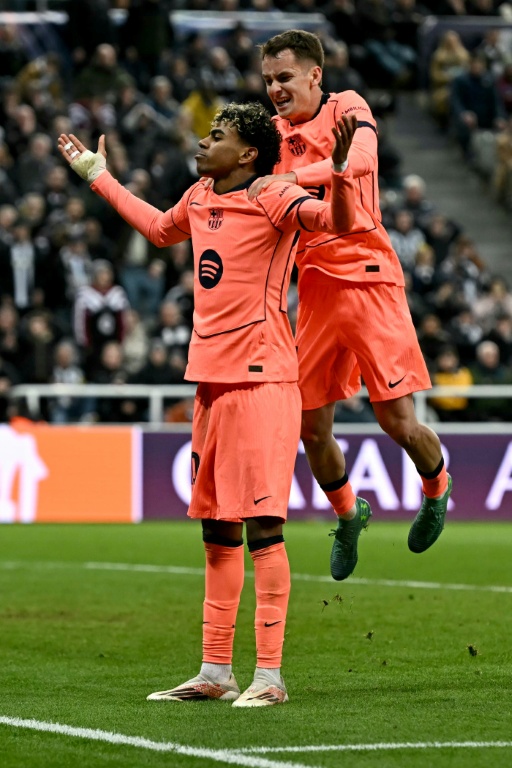 Ligue des champions Barcelone tient tête à la rage de Newcastle 1 à 1