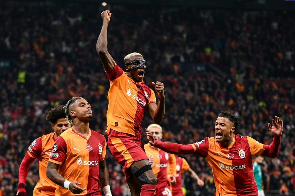 Slot frustrated by sloppy Liverpool in Galatasaray defeat