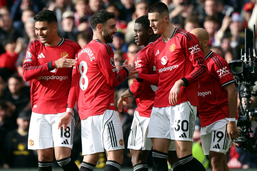 Com semana livre para treinos Manchester United pretende regressar as vitorias no campeonato ingles