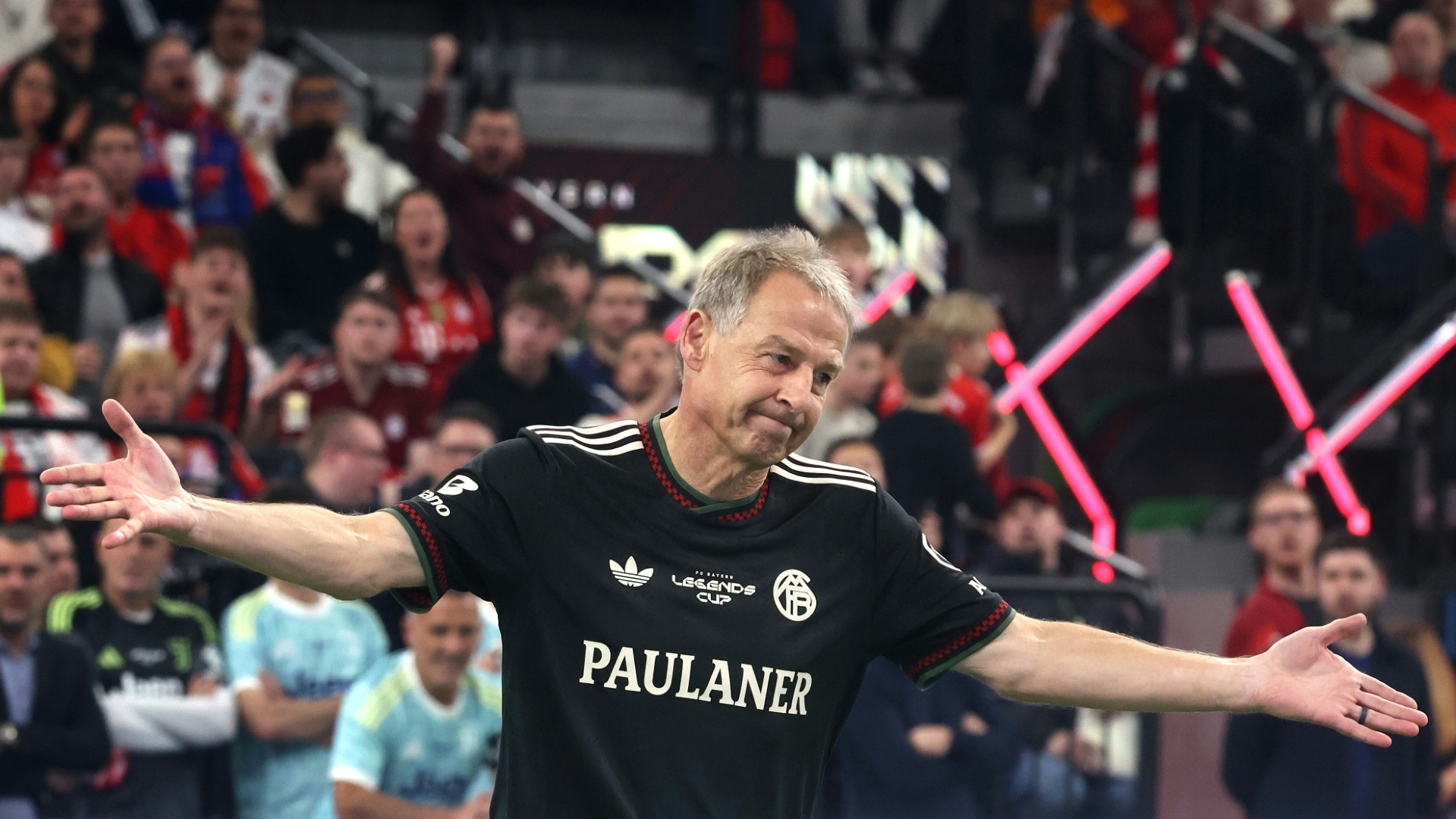 Klinsmann sieht DFB Mannschaft als stark positioniert im Vergleich zu anderen